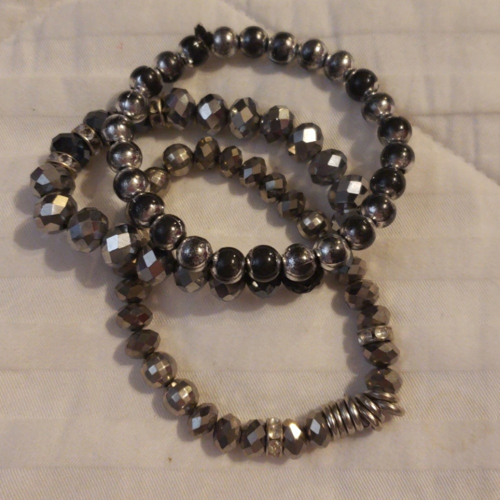 Silver 3pc bracelet set